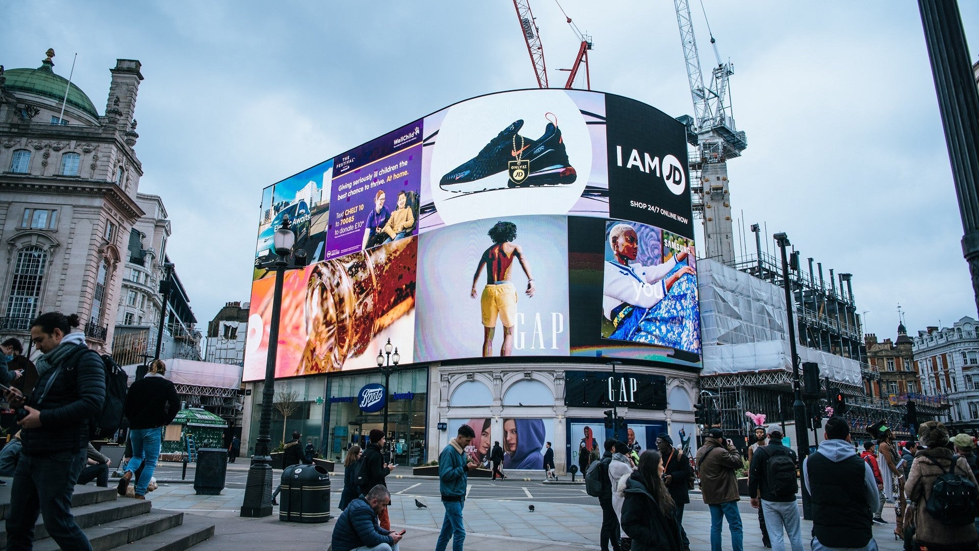 What Is a Digital Billboard & Why Invest in One?